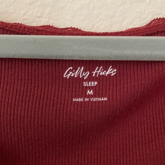 Gilly Hicks top. Size medium - Picture 2 of 2